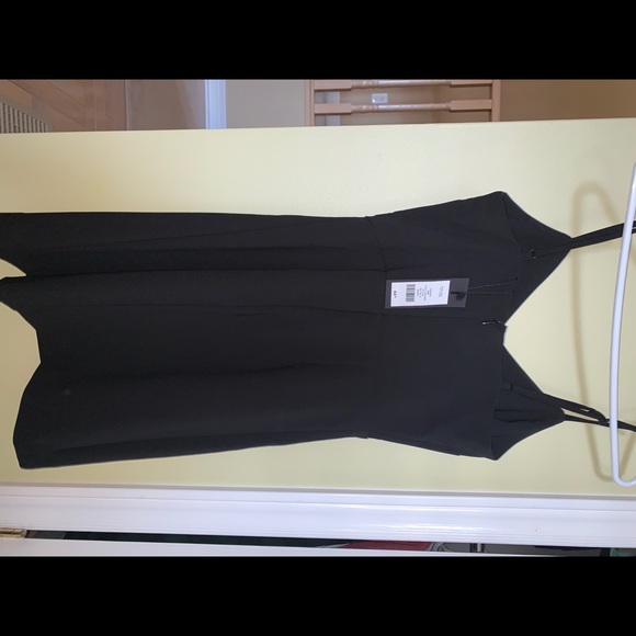 Vneck flare dress - Dynamite - Picture 2 of 4